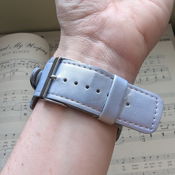 Silver Wearable Watch - Picture 13 of 15